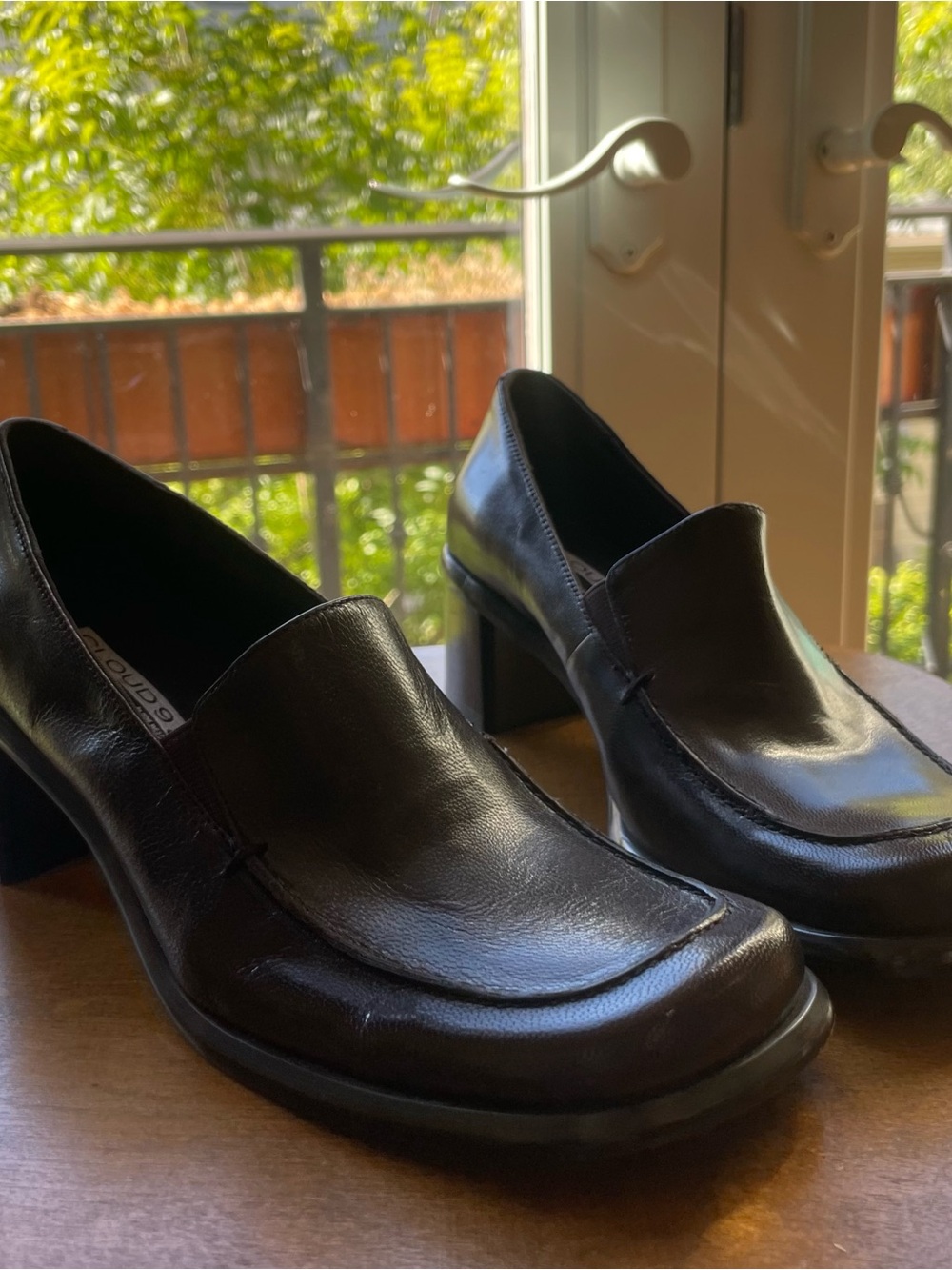 Vintage Y2K Nine West Square Toe Heel